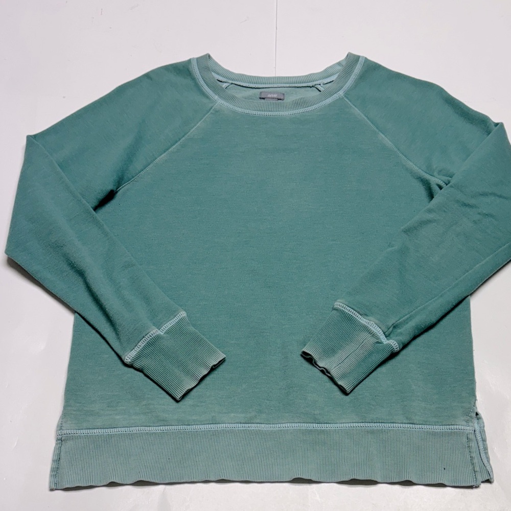 Aerie women’s sun bleached green ribbed crew neck sweatshirt size medium